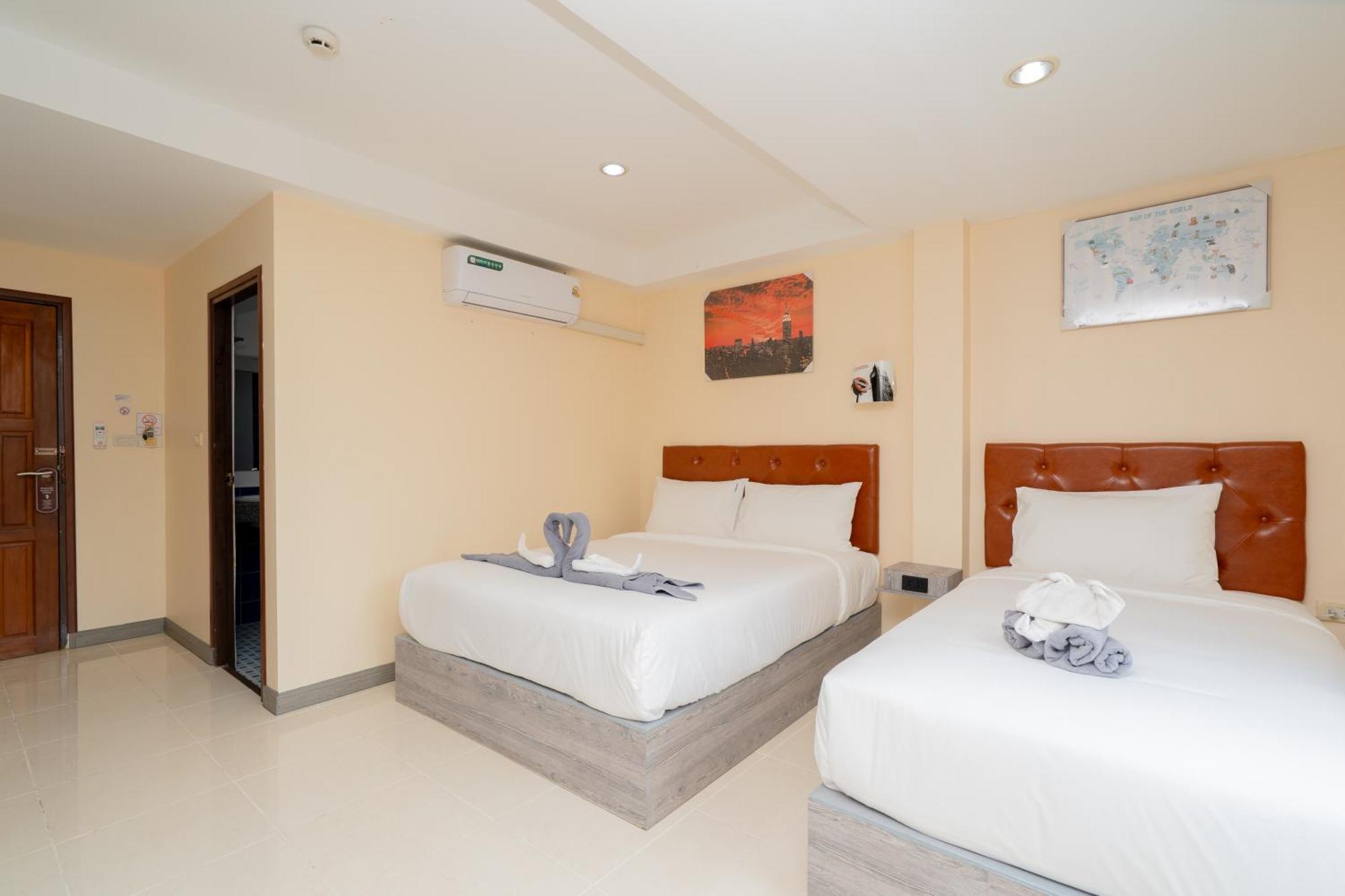 Square One Hotel Patong Exterior foto